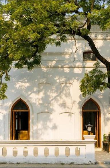 Отель A Mansion Kashipur Экстерьер фото